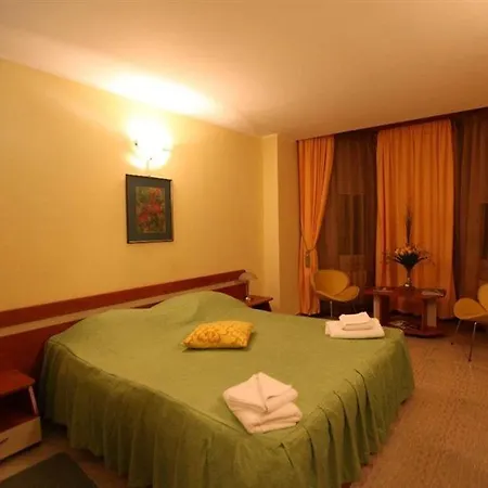 Traian Otel Köstence