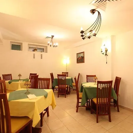 Hotel Traian Hotel