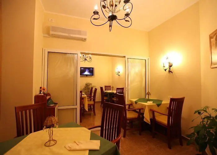 Traian Constanța Hotel 3*